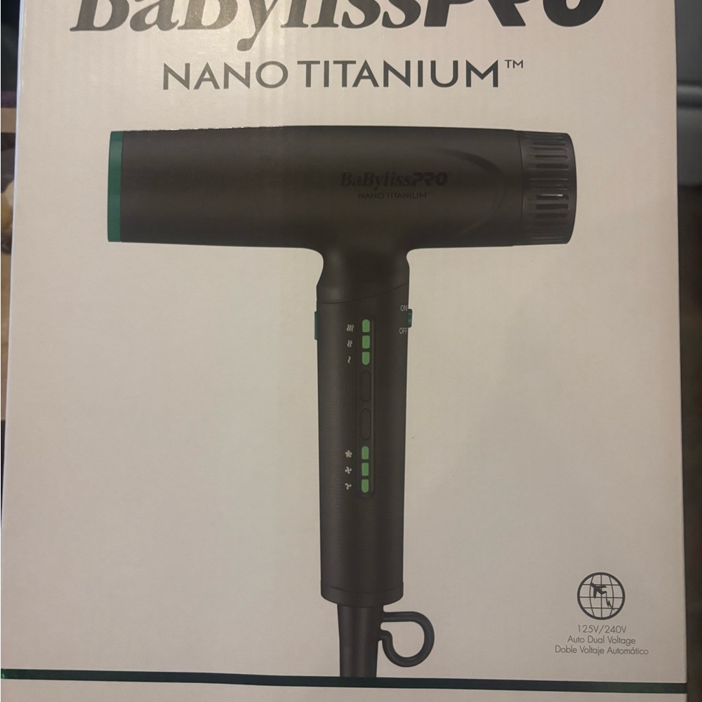 BaBylissPRO Black and Green Hair Dryer
